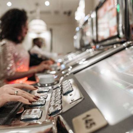 Kako otključati bonus značajke u slot igrama
